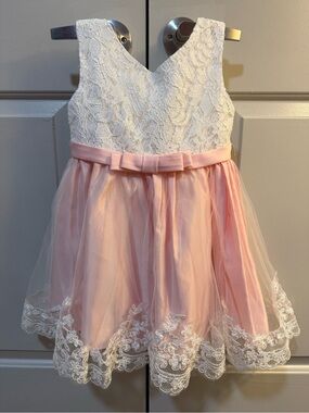 Girls Pink and White Lace Tulle Party Dress with Bow